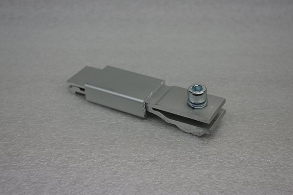 CR 21 Belt Joiner with M8 Allen Bolt-image
