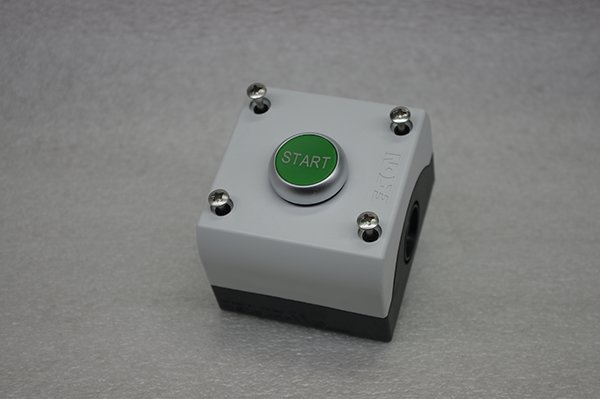 CR 33 Pedestrian Push Button-image