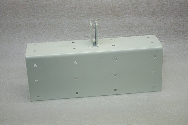 CR 24A Door Bracket Centre Mount Vertical Lift-image